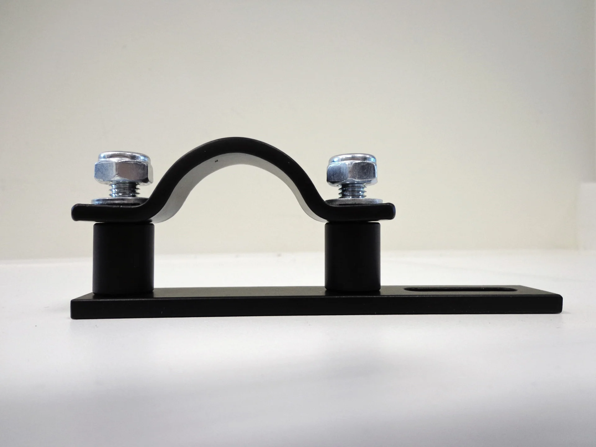 Roof tent bracket for external roll cage - Loose Bolts - Image 2