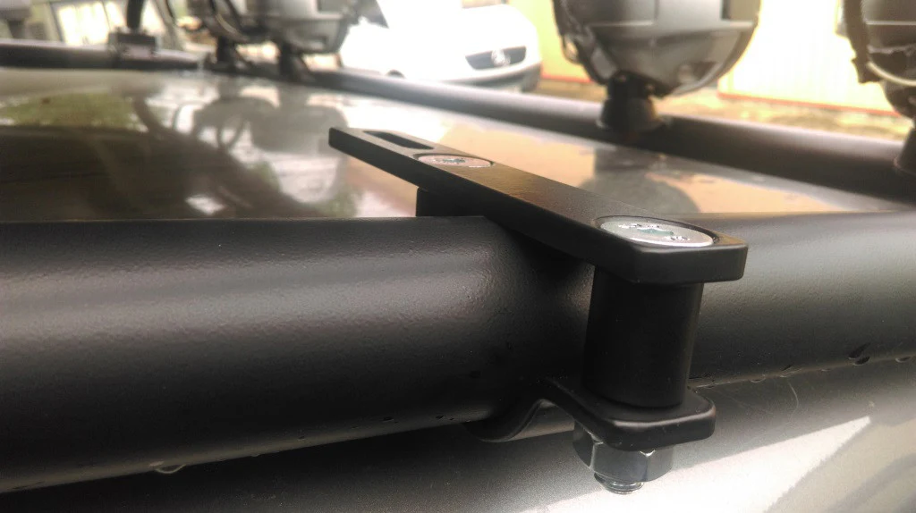 Roof tent bracket for external roll cage - Loose Bolts - Image 8